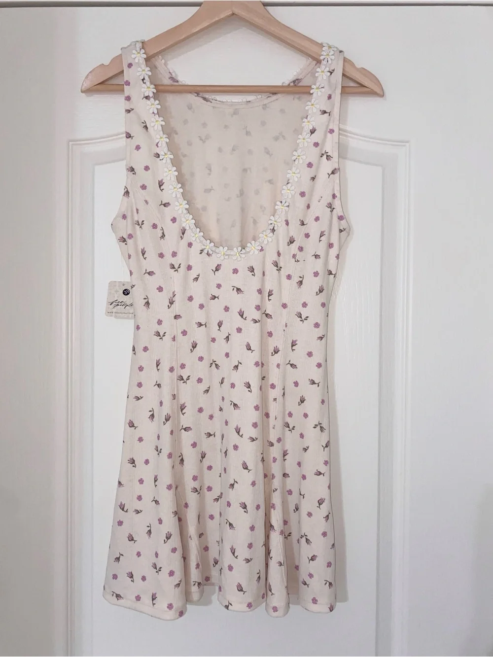 FREE PEOPLE Dress NWT Bali Isn’t it Lovely Daisy trim Ivory Lilac Size M